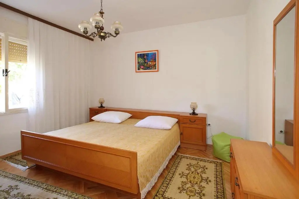 Apartment Josip