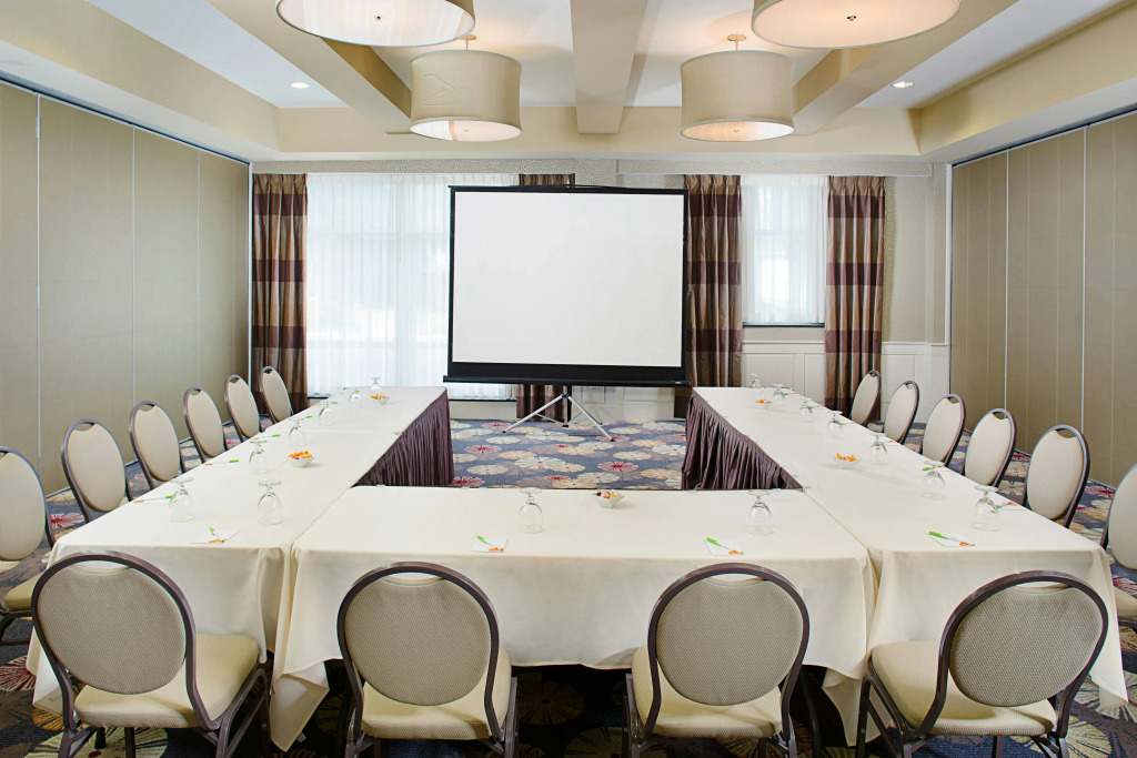 Courtyard by Marriott Keene Downtown