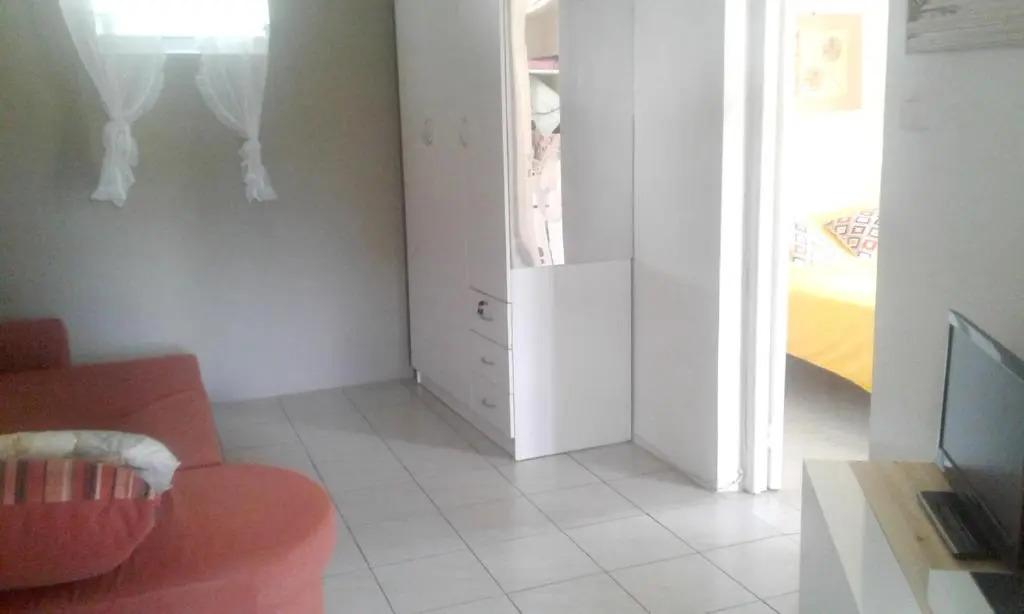 Apartment With one Bedroom in Le Gosier, With Enclosed Garden and Wifi