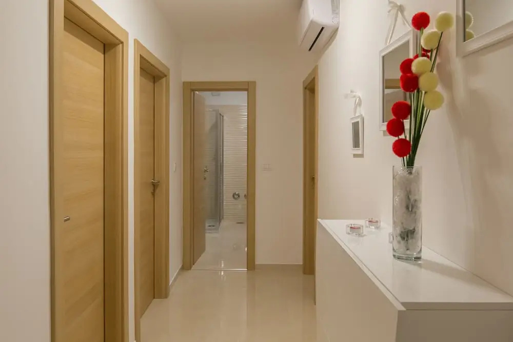 Apartments Ena