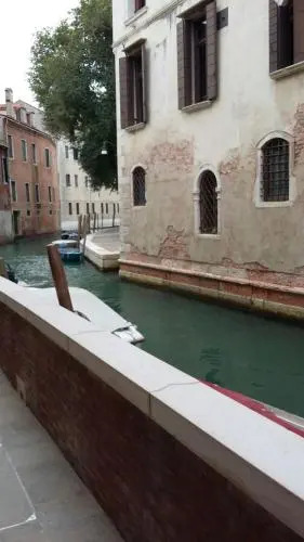 Leone Marciano Venice Apartment with independent and private entrance