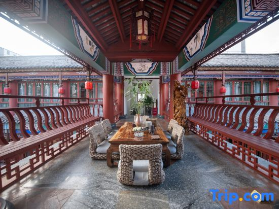Nanzhao Chinese Siheyuan Boutique Homestay (Weishan Ancient City)