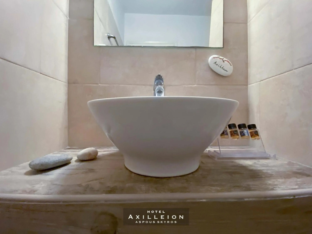 Achilleion Hotel