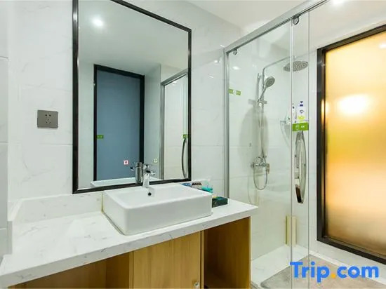 Guoling No.19 Hotel (Zhengzhou Erqi Square Railway Station)