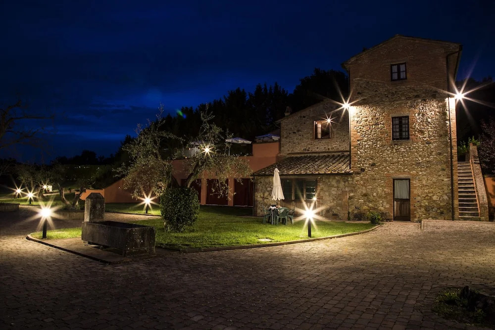 Agriturismo Casa VolaterrA