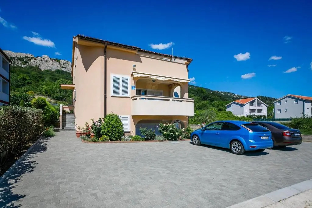 Apartment Pirun