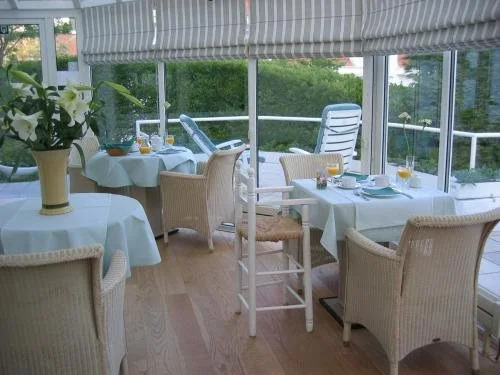 Hotel Monterey