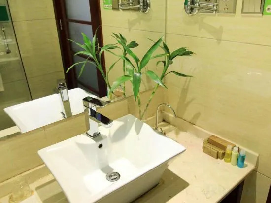 Zhongxin Gold Hotel