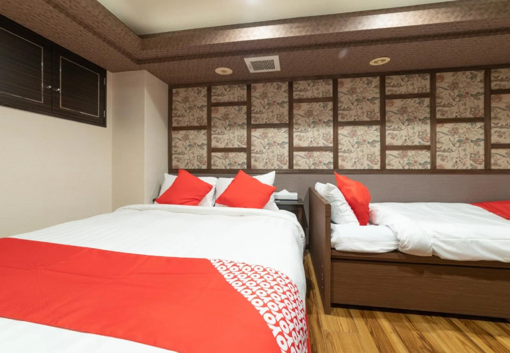 HOTEL I/S