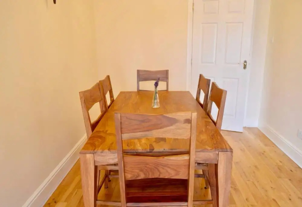 3 Bedroom House With Parking