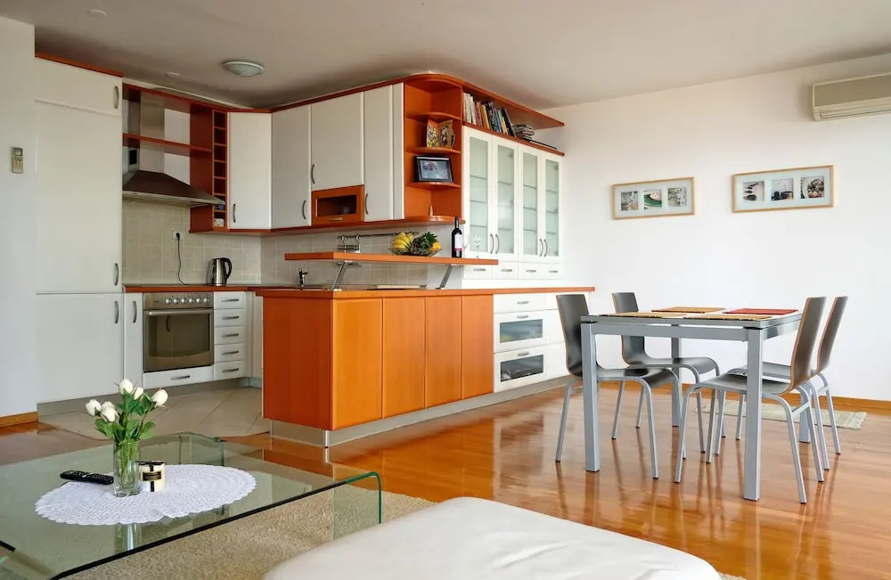 Ambassador Suite