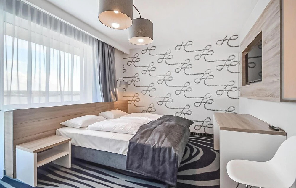Stunning Home In Sianozety With Wifi