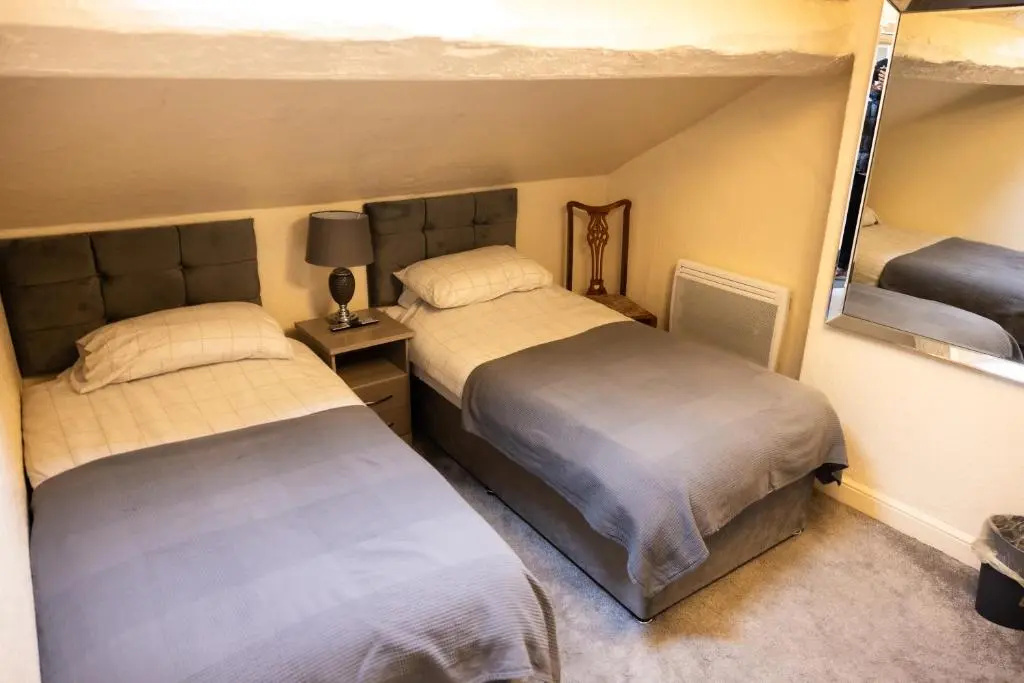 COZY PLACE LIVERPOOL