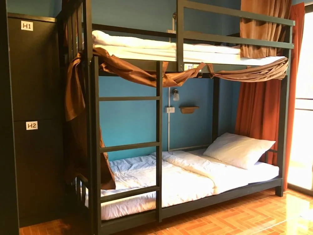 Your Hostel at Chiang Mai - Adults Only
