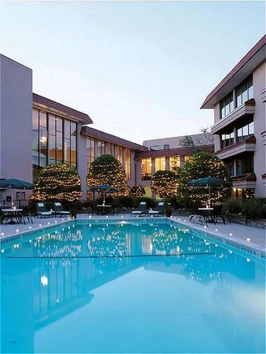 Holiday Inn Select
