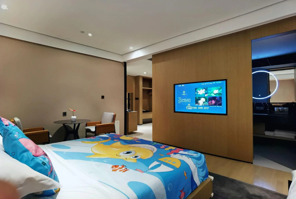 Ningbo Siji Ruili · CheerLily By Dragon