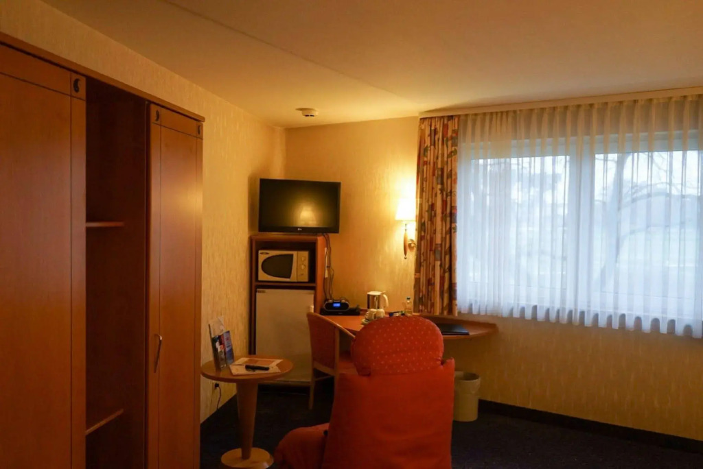 Hotel Circle Inn - Closest to Air Base