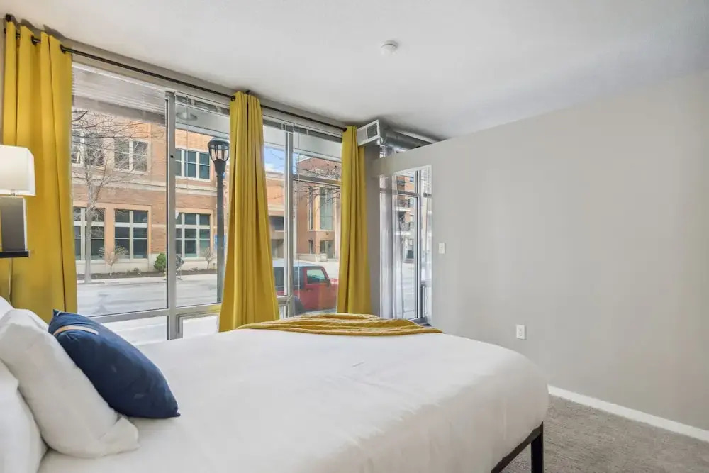 Cozysuites Mill District Pool gym 02