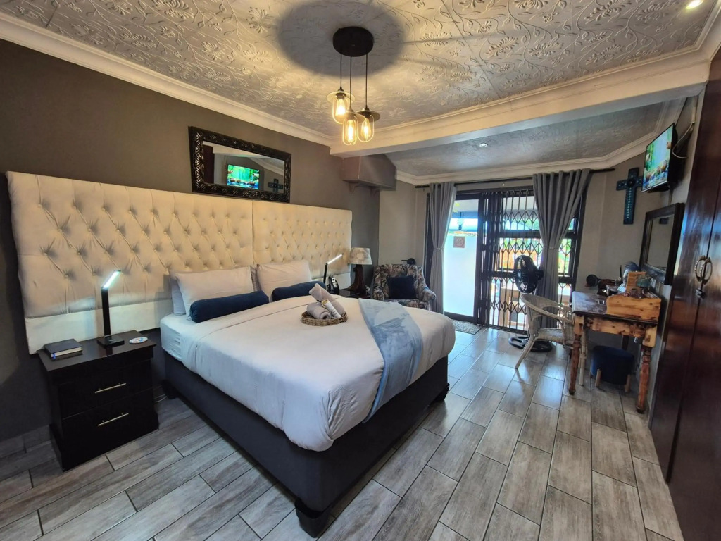 Bosveld In Die Stad Lodge