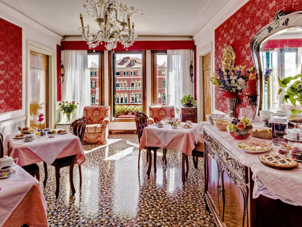 Antica Locanda Sturion Residenza dEpoca
