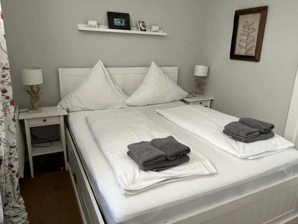Strandvogt - wunderschöne Ferienwohnung mit Parkettboden und Sonnenbalkon