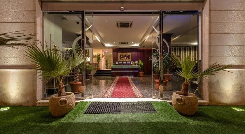 Wakan Hotel