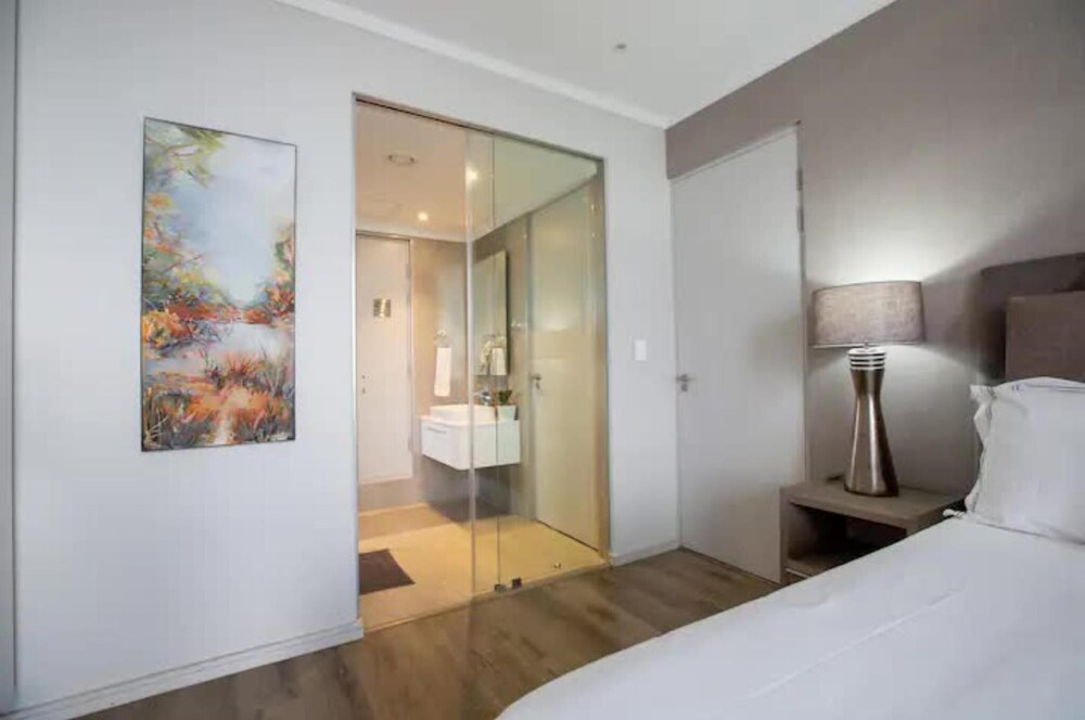 Standard Apartment, Very Cosy and Stylish Suitable for a Romantic Outing