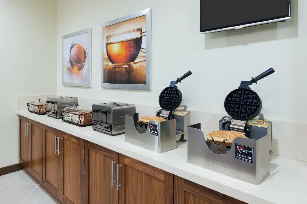 Staybridge Suites - Miami International Airport by IHG