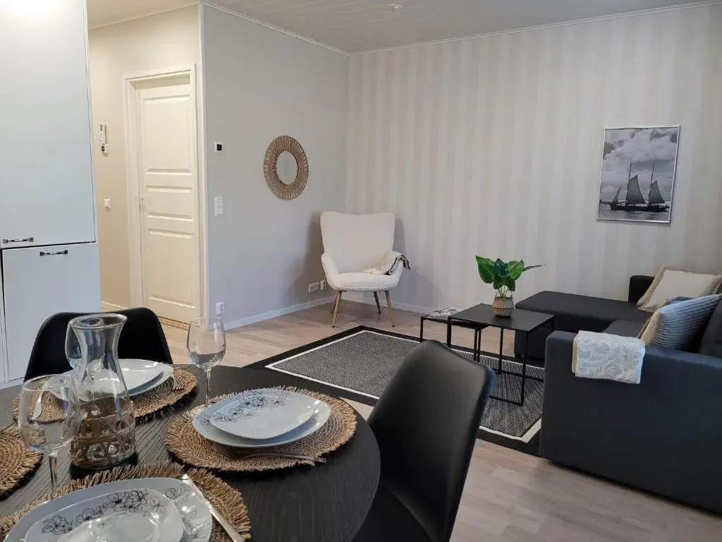 Jäkälätie Apartments by Hiekka Booking