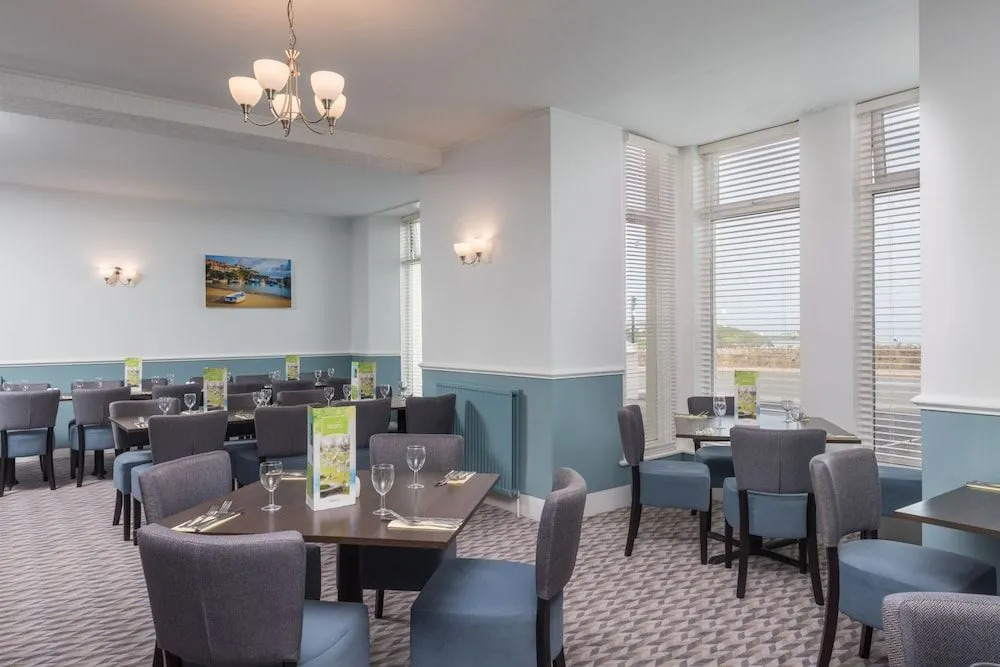 The Marina Hotel