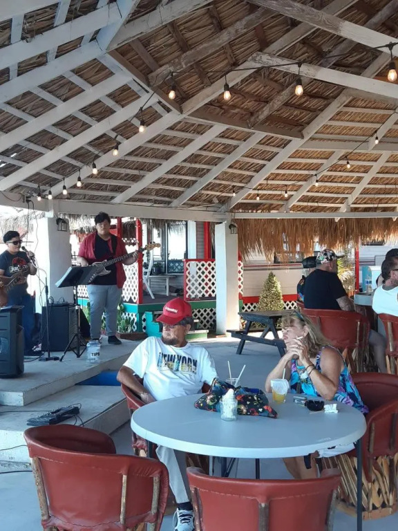 #39 Bungalow Seaside Hotel & Victors RV Park