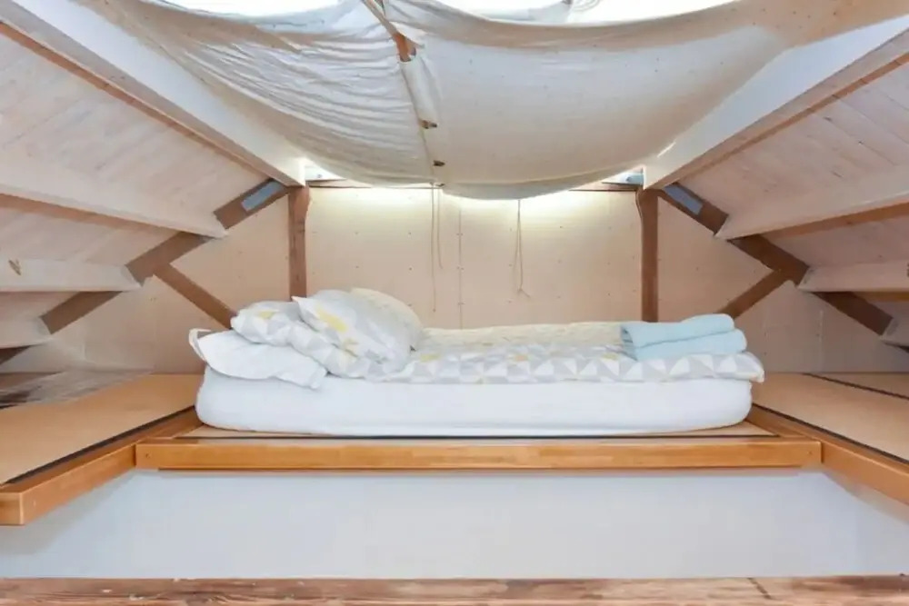 Stunning 2 Bedroom Mezzanine Loft in Portobello