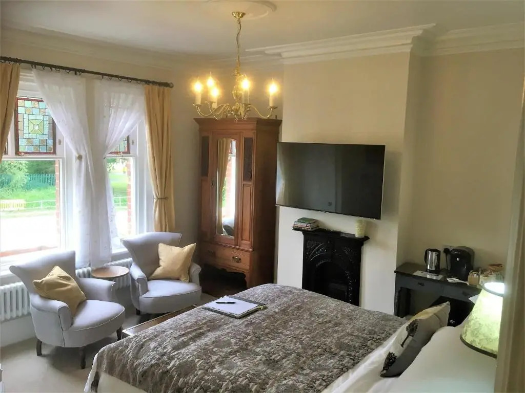 Little Redlands B&B