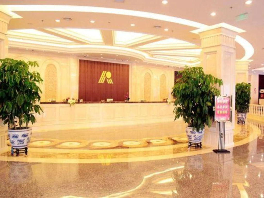 Huarong Hotel