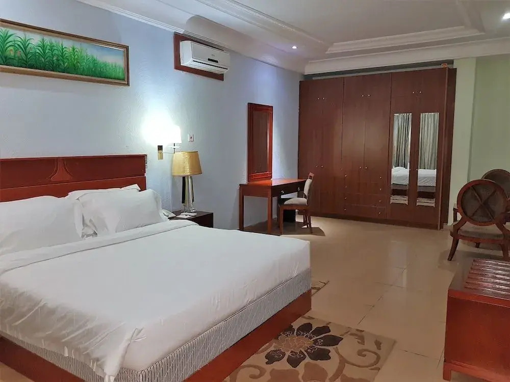 Serendib Hotels and Apartments