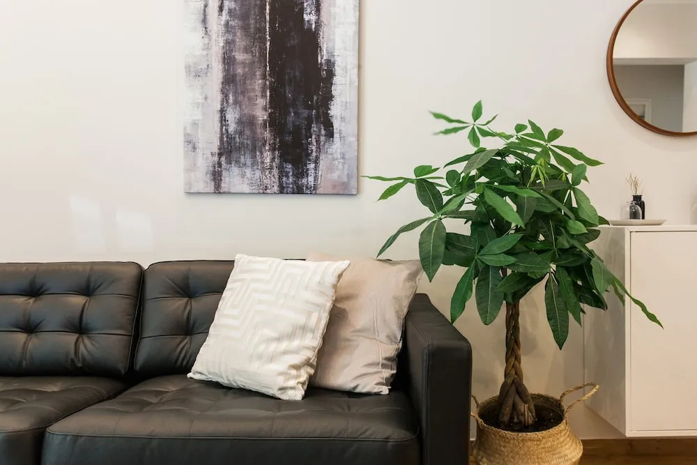 UPSTREET Peaceful 2BD Apartment in Kolonaki