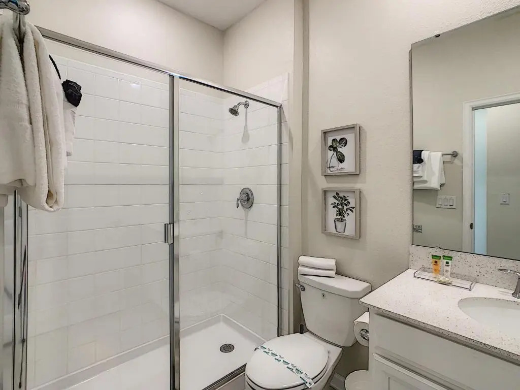 BOOK NOW!! WONDERFUL NEW BRAND 3BDM CONDO - NEWLy FURNISHED