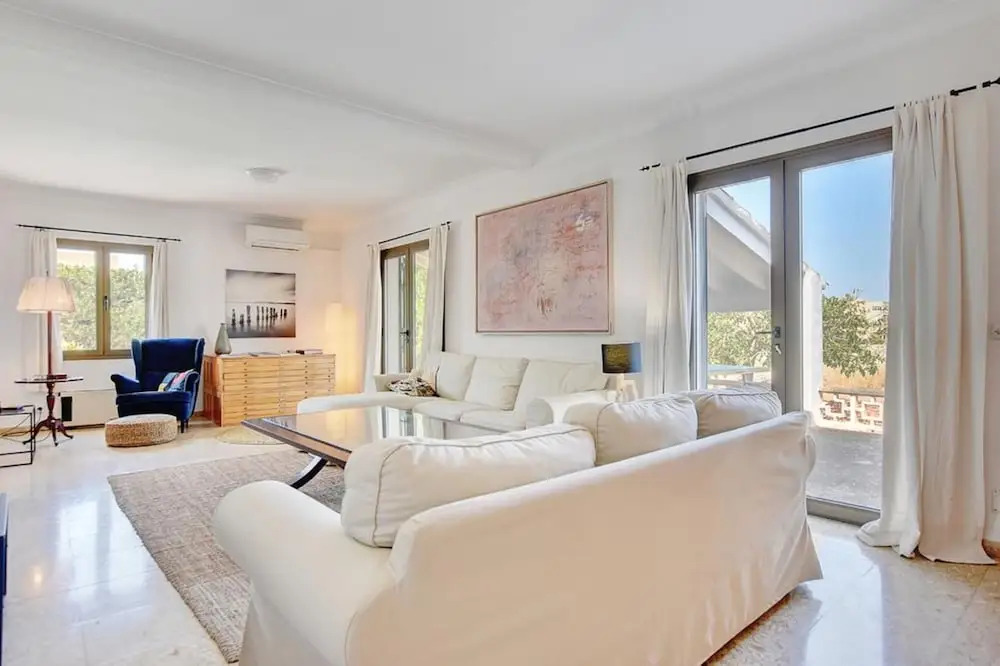 Villa - 3 Bedrooms with Pool and WiFi - 107897