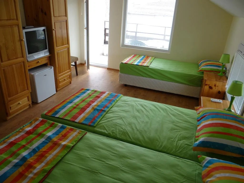 Rosi Guest House
