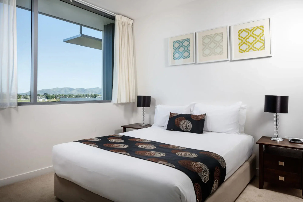 BEST WESTERN Islington Apartments