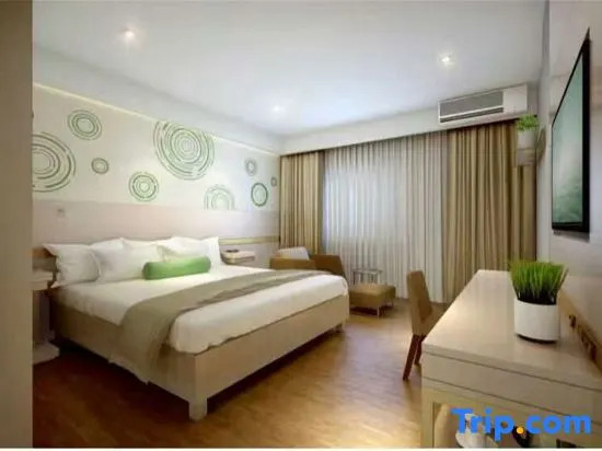 The Wall Street Holiday Hotel