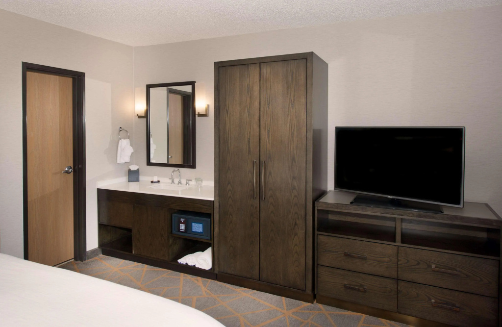 Embassy Suites by Hilton Denver Tech Center North