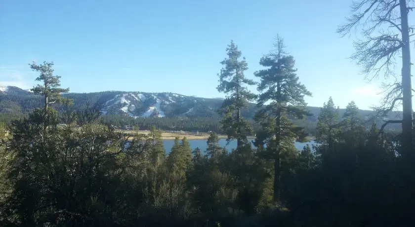 Big Bear Biltmore by Village Reservations