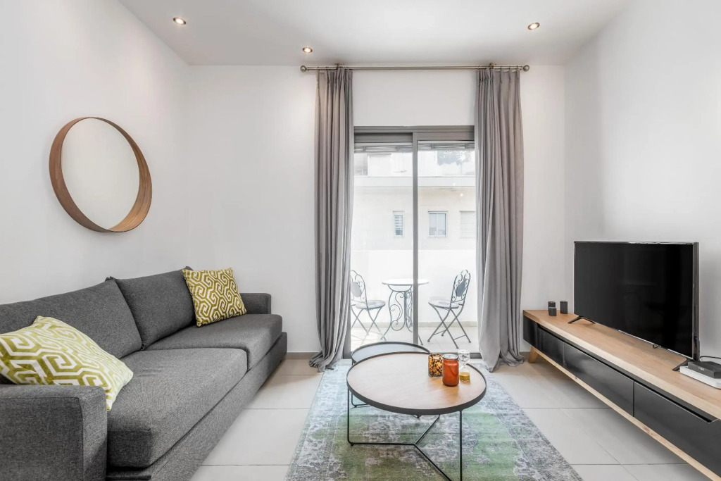 Ben Gurion Area - Modern 2 BDR with balcony