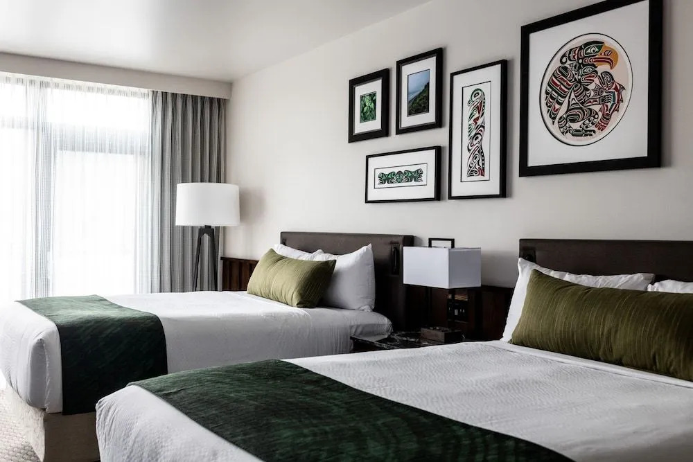 7 Cedars Hotel & Casino