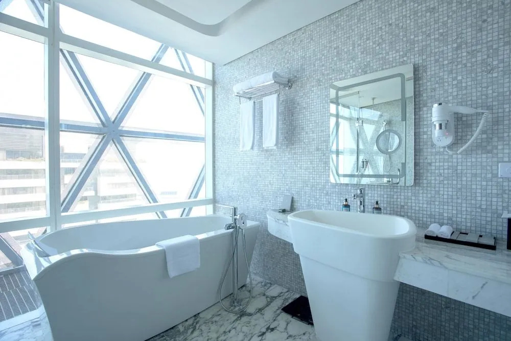 Century Marina Hotel - Lusail