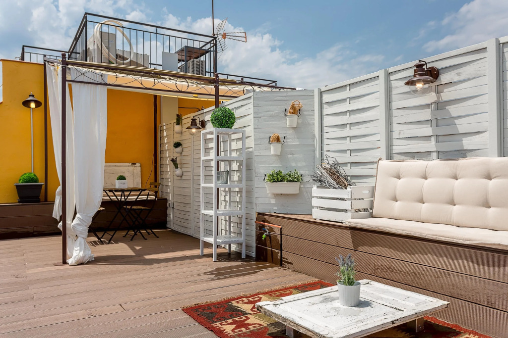 1 Bedroom Penthouse Vintage Suites With Terrace - Hoa 42149