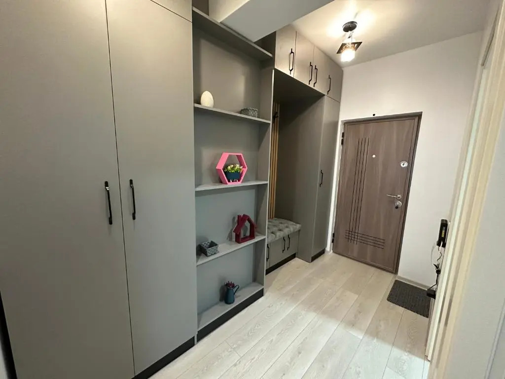 Renting Solutions Studio