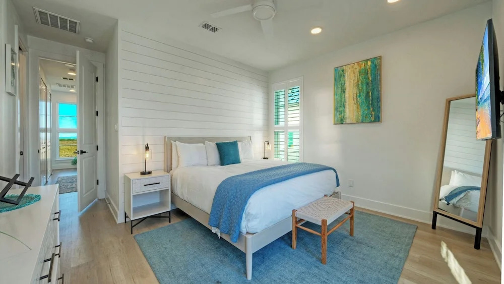 2 Dorado Dunes Homes by Avantstay Pools + Golf Cart Boardwalk Access Sleeps 22