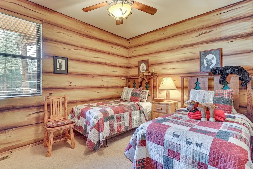 Rustic Retreat w/ Spacious Deck in Show Low!